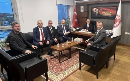 Giresun'un Ören Belde Belediye Başkanı AK Parti'ye Katıldı: Milletvekili Elmas'tan "Hayırlı Olsun" Mesajı