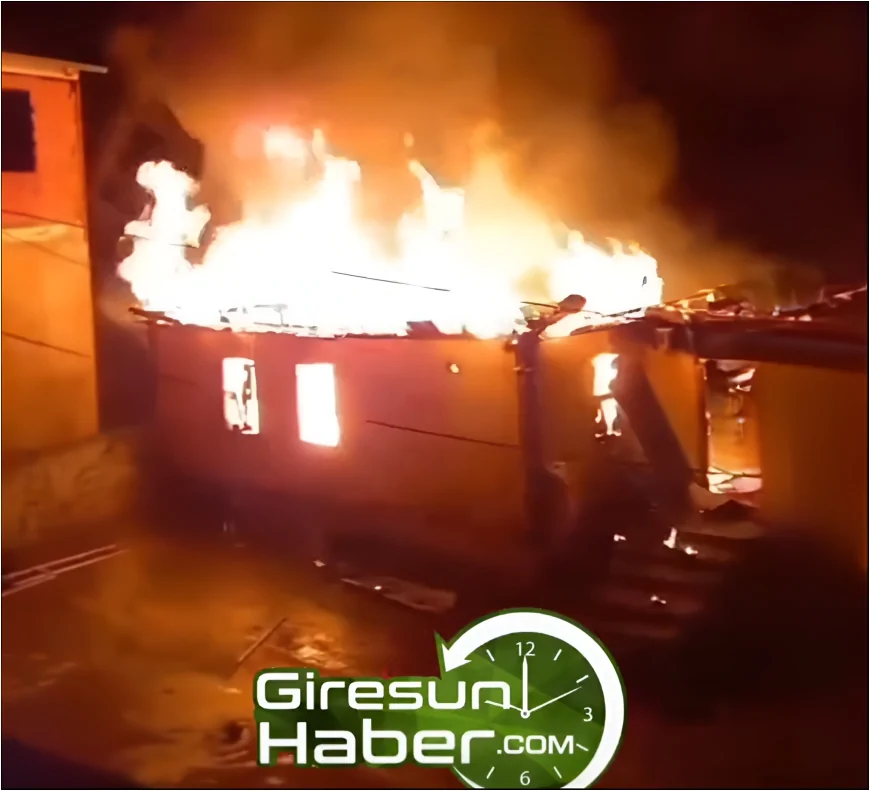 Piraziz Armutçukuru Köyü’nde Ev Yangını!
