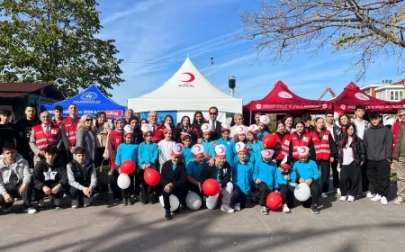 Giresun'da Kızılay Haftası Coşkusu: Atatürk Meydanı'nda Anlamlı Etkinlikler