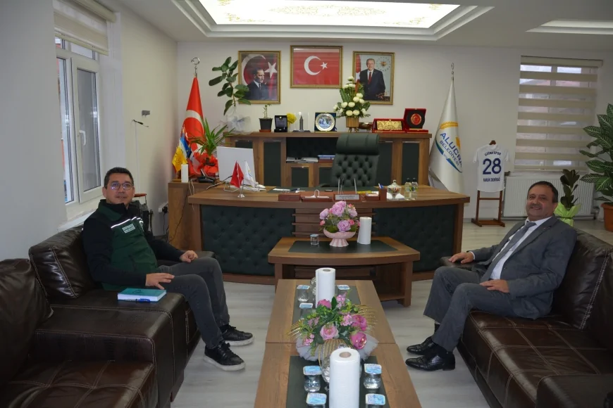 Alucra Belediye Başkanı Demirağ'a Önemli Ziyaretler: DSİ ve Sanayi İl Müdürü Makamındaydı