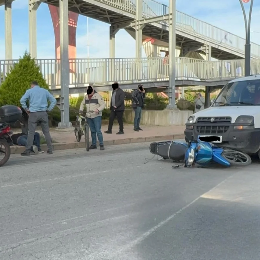 Giresun Bulancak’ta Korkutan Kaza: Motosiklet ve Araç Çarpıştı, Sürücü Hastaneye Kaldırıldı