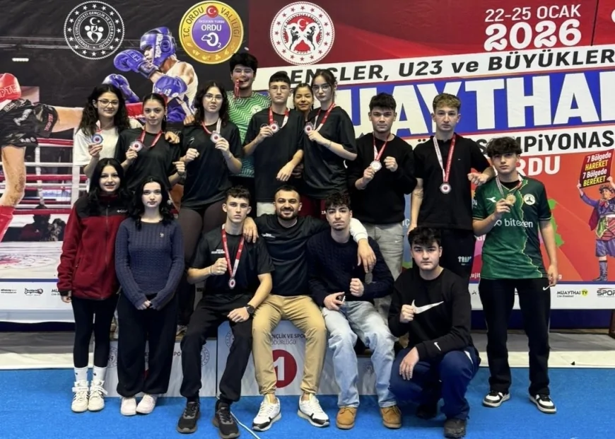 Giresunlu Muay Thaiciler Karadeniz Şampiyonası'na Damga Vurdu!